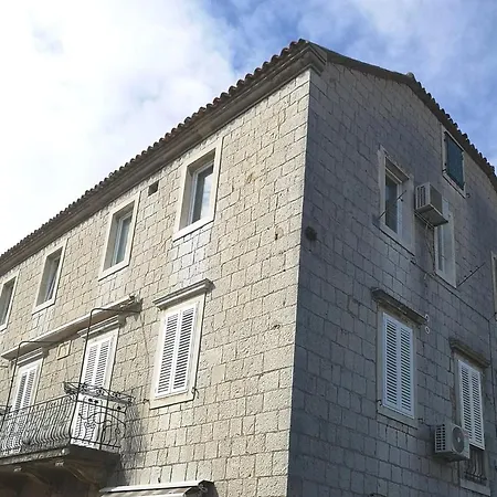 Apartment Lilybelle *